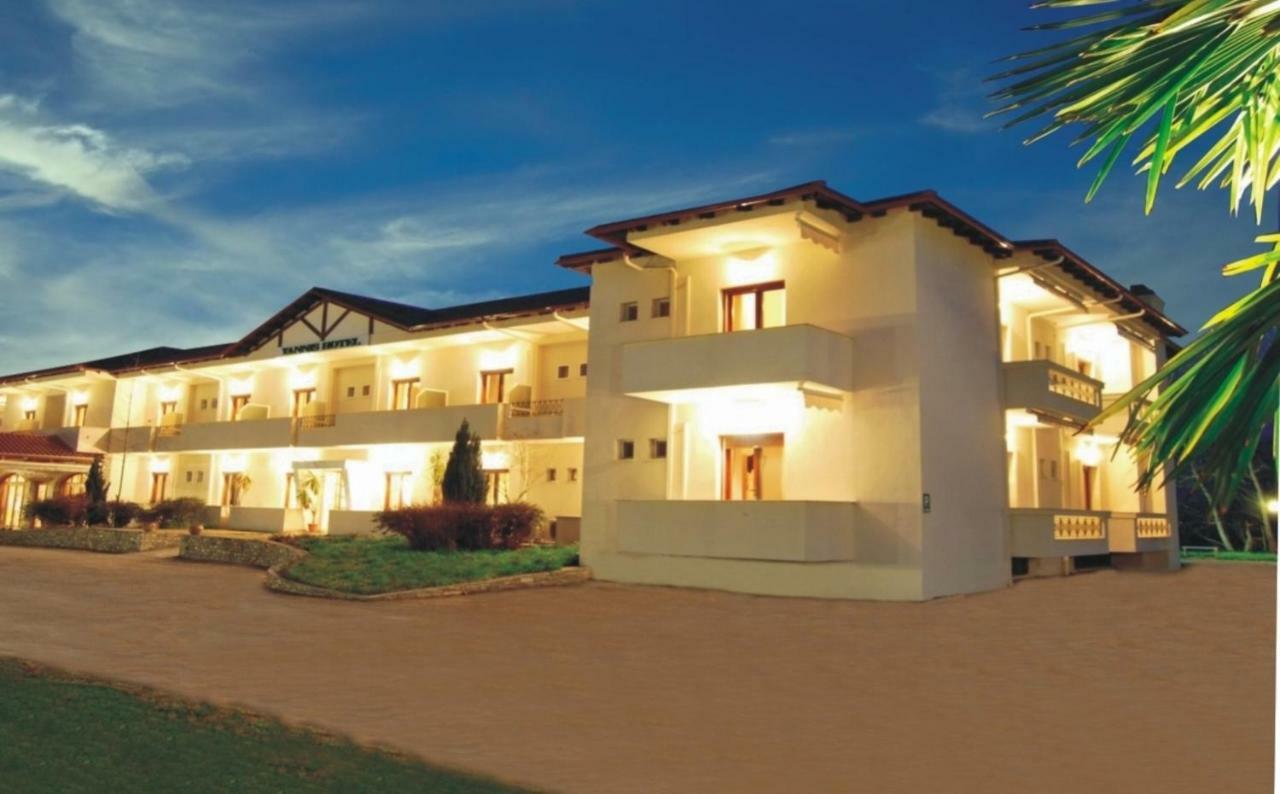 Yannis Hotel Krinídhes Exterior photo